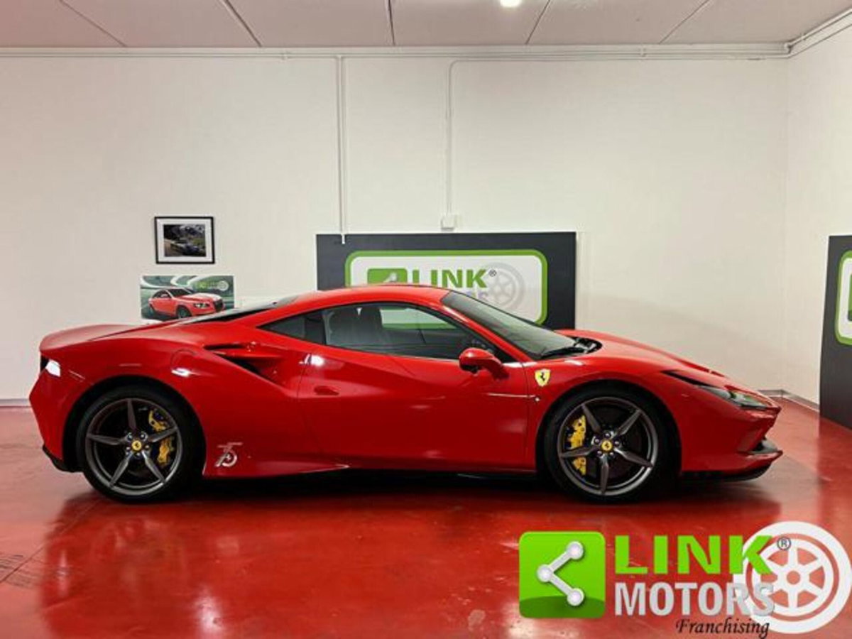Ferrari F8 Coupé F8 Tributo (8)