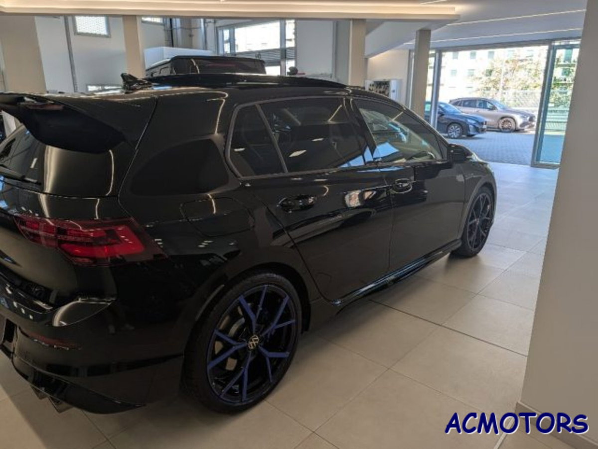 Volkswagen Golf 2.0 TSI R DSG 4Motion 20 years (8)