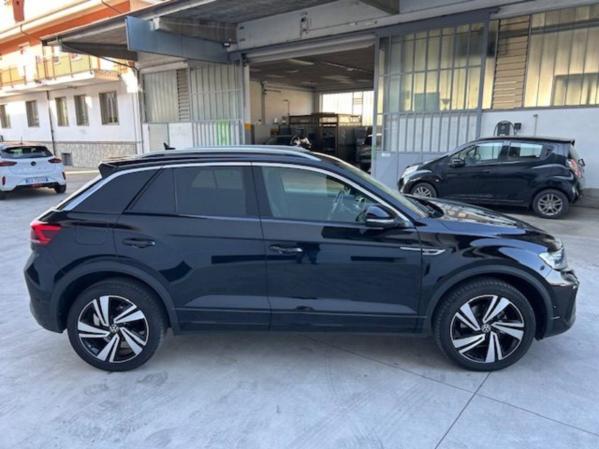 Volkswagen T-Roc 2.0 tdi R-Line 4motion 150cv dsg (16)