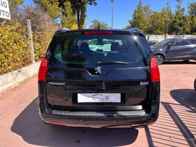 Peugeot 5008 2.0 HDi 150CV Allure (5)
