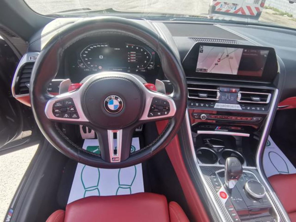 BMW Serie 8 Cabrio M8  Competition (12)