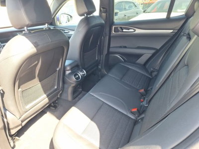 Alfa Romeo Stelvio Stelvio 2.2 Turbodiesel 190 CV AT8 Q4 Sprint (14)