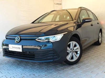 Volkswagen Golf Variant 2.0 TDI SCR DSG Life usata