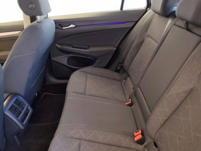 Volkswagen Golf Variant 2.0 TDI SCR DSG Life (16)