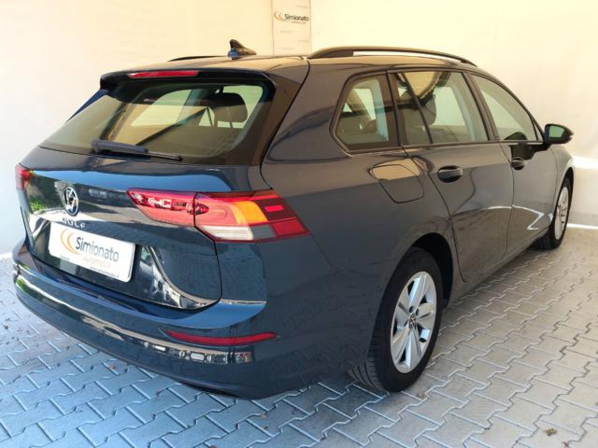 Volkswagen Golf Variant 2.0 TDI SCR DSG Life (6)
