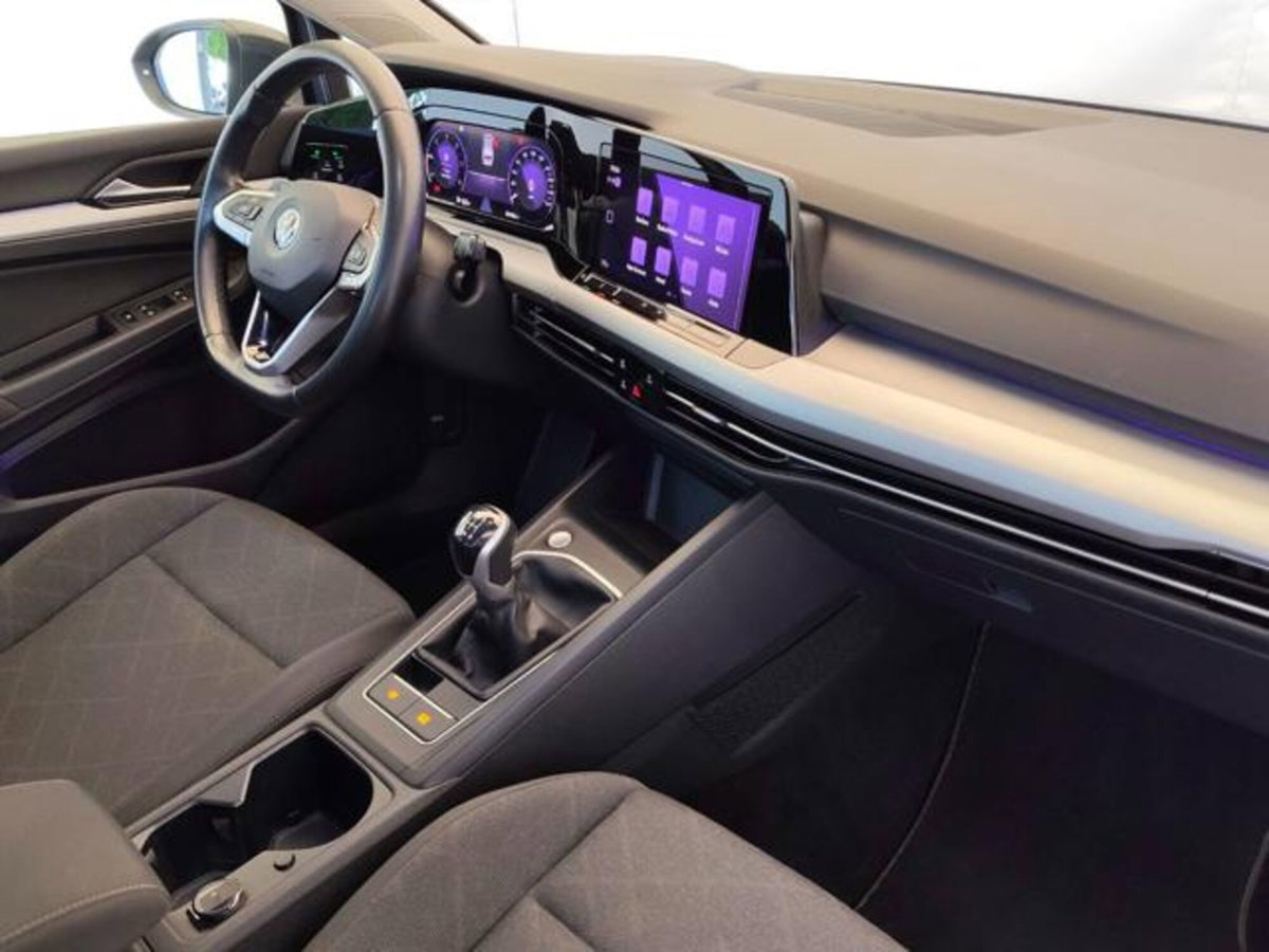 Volkswagen Golf Variant 2.0 TDI SCR DSG Life (9)