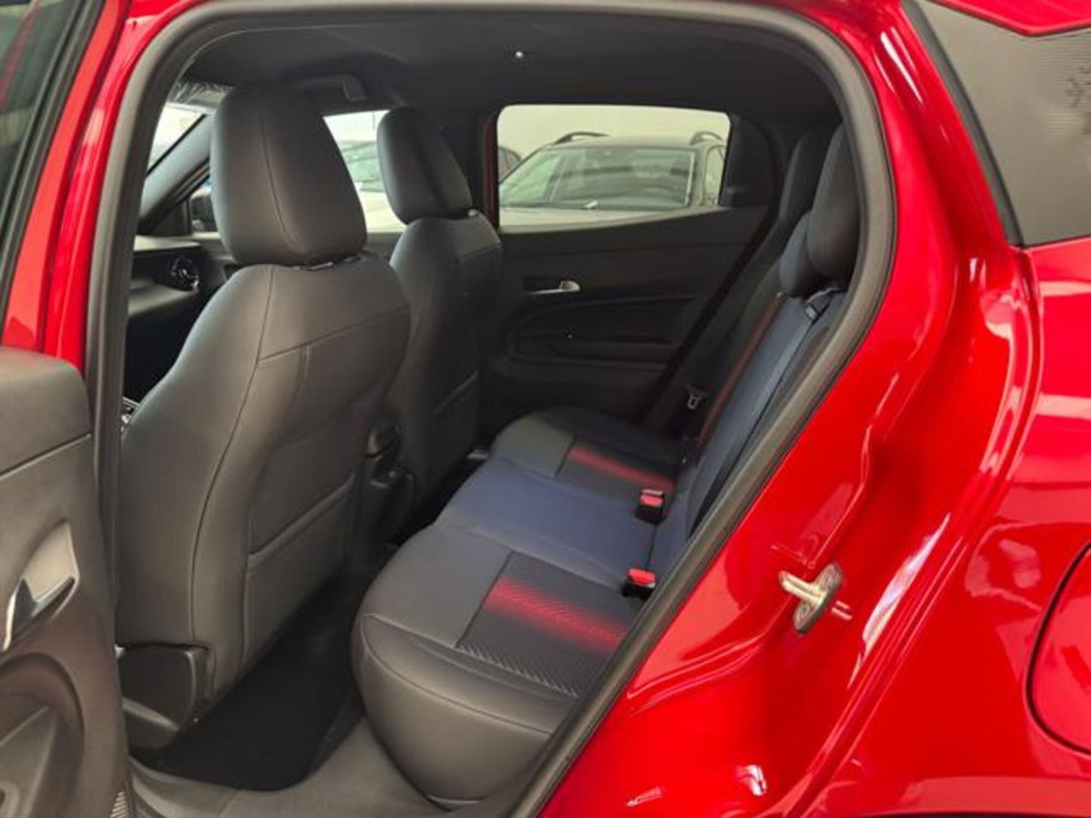 Alfa Romeo Junior 1.2 ibrida Sport Speciale 145cv edct6 (9)