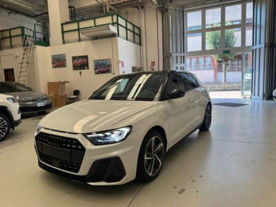 Audi A1 Sportback 30 1.0 tfsi Identity Black 116cv s-tronic nuova