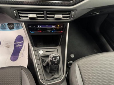 Volkswagen Taigo 1.0 tsi Edition 115cv (11)