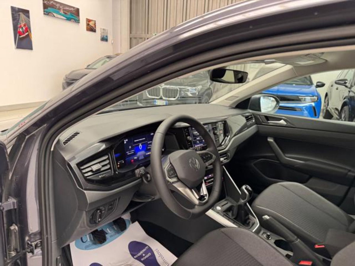 Volkswagen Taigo 1.0 tsi Edition 115cv (6)