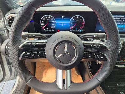 Mercedes-Benz Classe A 200 d AMG Line Premium Plus auto (8)