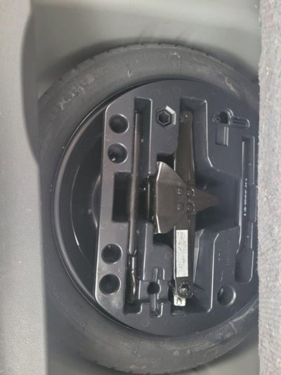Renault Captur dCi 8V 90 CV EDC Start&Stop Energy Zen (13)
