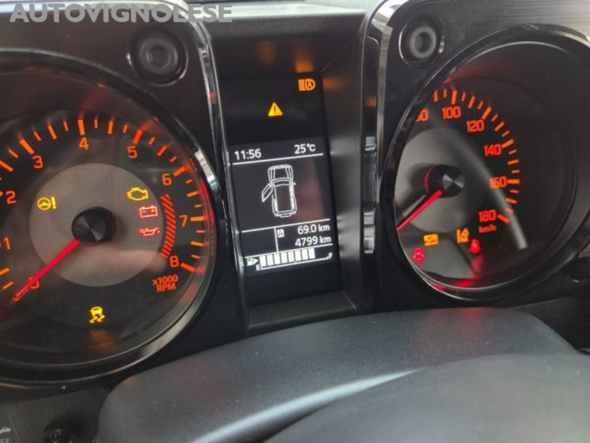 Suzuki Jimny 1.5 5MT Top (16)