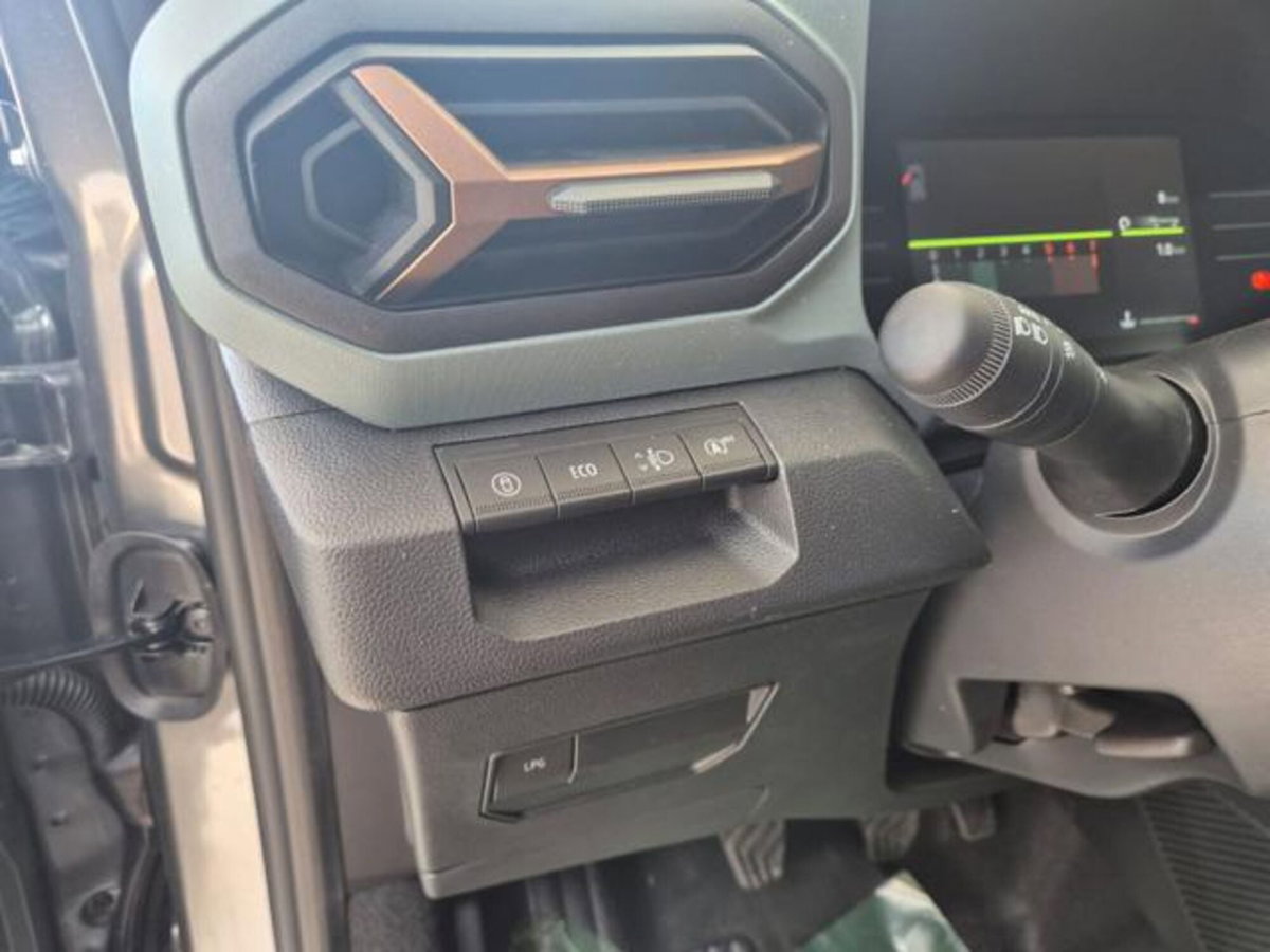 Dacia Duster 1.2 Eco-G Extreme 120cv (15)