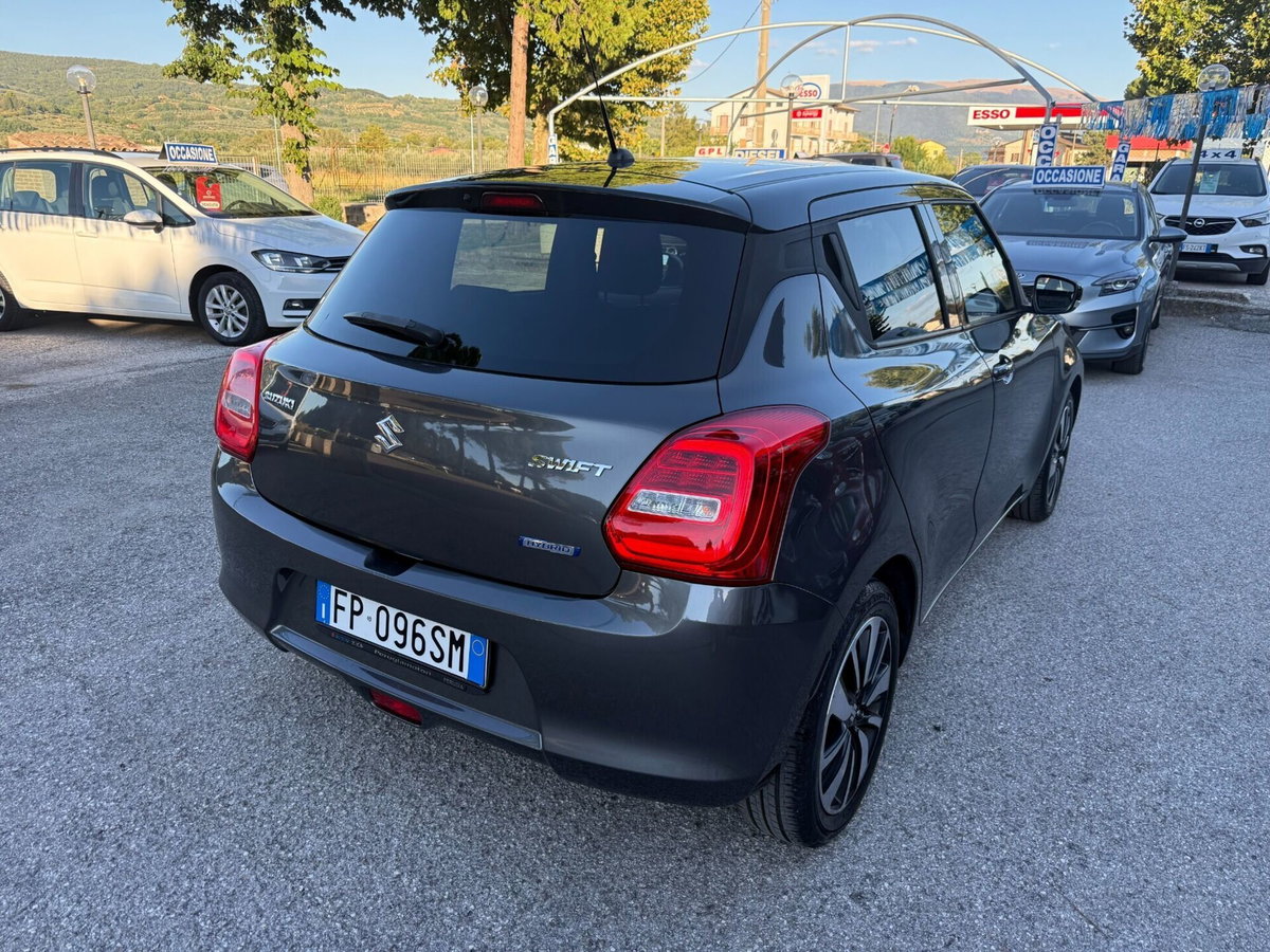 Suzuki Swift 1.2 Hybrid Top (2)