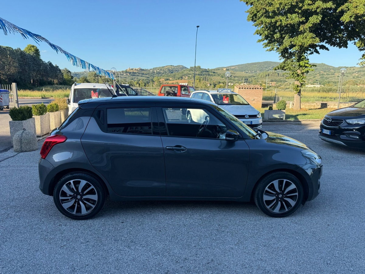 Suzuki Swift 1.2 Hybrid Top (9)