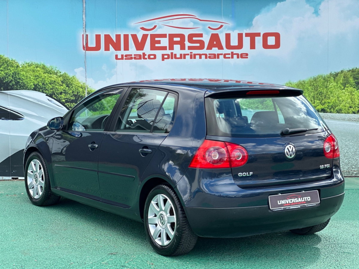Volkswagen Golf 1.6 16V FSI 5p. Comfortline (4)