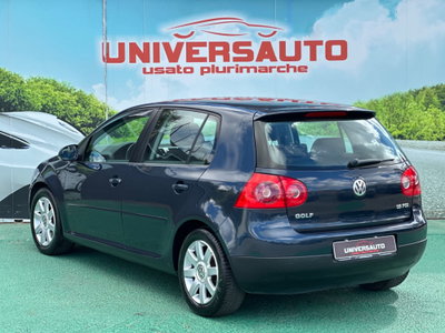 Volkswagen Golf 1.6 16V FSI 5p. Comfortline (4)