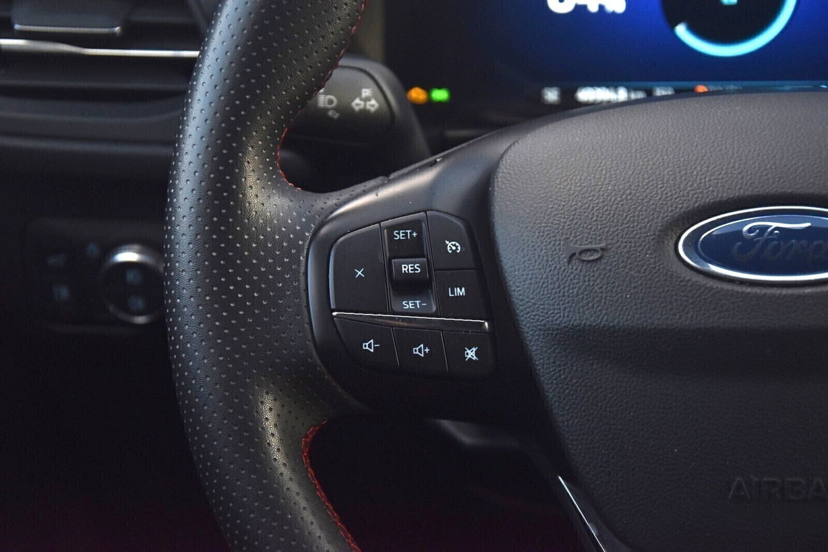 Ford Kuga 2.5 Plug In Hybrid 225 CV CVT 2WD ST-Line (19)