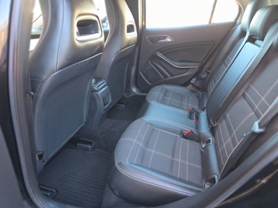 Mercedes-Benz GLA SUV 200 Sport (11)