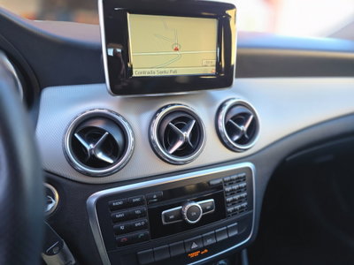 Mercedes-Benz GLA SUV 200 Sport (17)