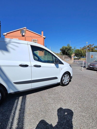 Ford Transit Courier Furgone 1.0 ecoboost 100cv Trend (3)