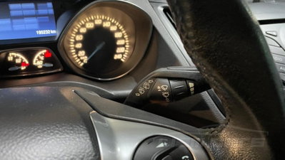 Ford Kuga 2.0 TDCI 140 CV 4WD Titanium (20)