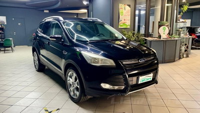 Ford Kuga 2.0 TDCI 140 CV 4WD Titanium (3)