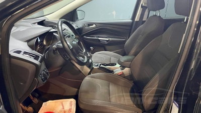 Ford Kuga 2.0 TDCI 140 CV 4WD Titanium (7)