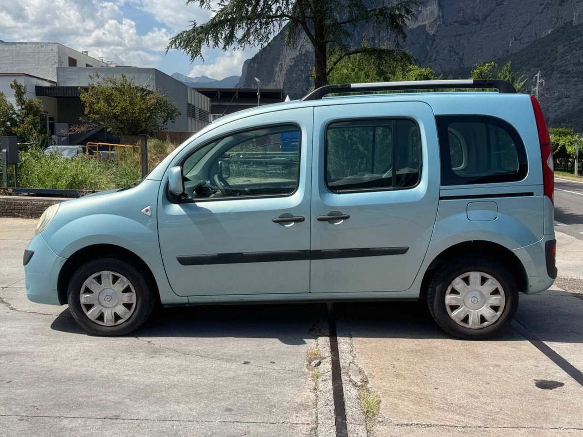 Renault Kangoo 1.5 dCi 85CV 5 porte Dynamique (8)