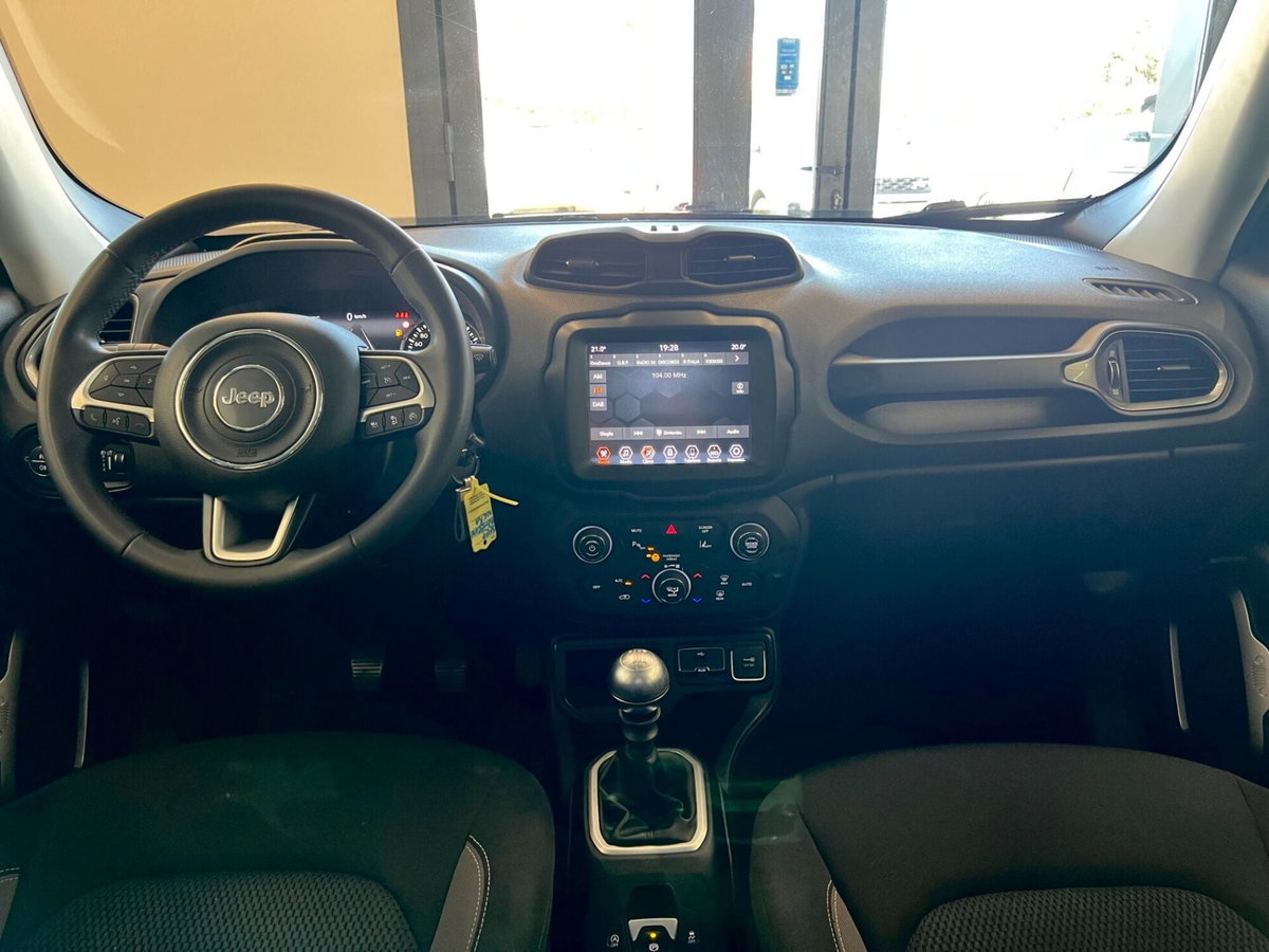 Jeep Renegade 1.6 Mjt 130 CV Limited (12)