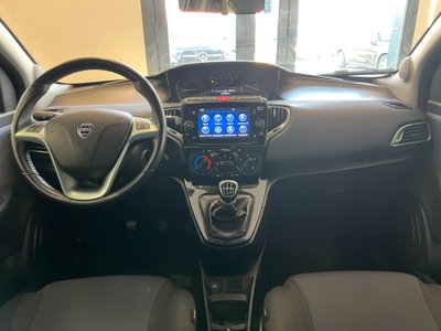 Lancia Ypsilon 1.0 FireFly 5 porte S&S Hybrid Gold Plus (12)