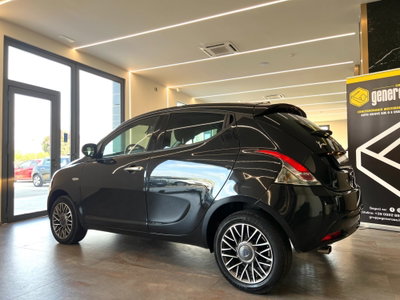 Lancia Ypsilon 1.0 FireFly 5 porte S&S Hybrid Gold Plus (5)