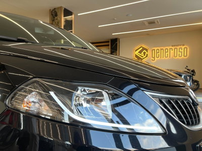 Lancia Ypsilon 1.0 FireFly 5 porte S&S Hybrid Gold Plus (7)