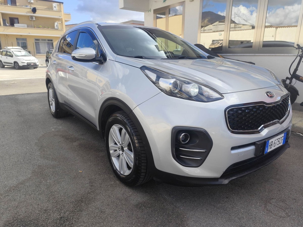 Kia Sportage 1.7 CRDI 2WD Style (3)