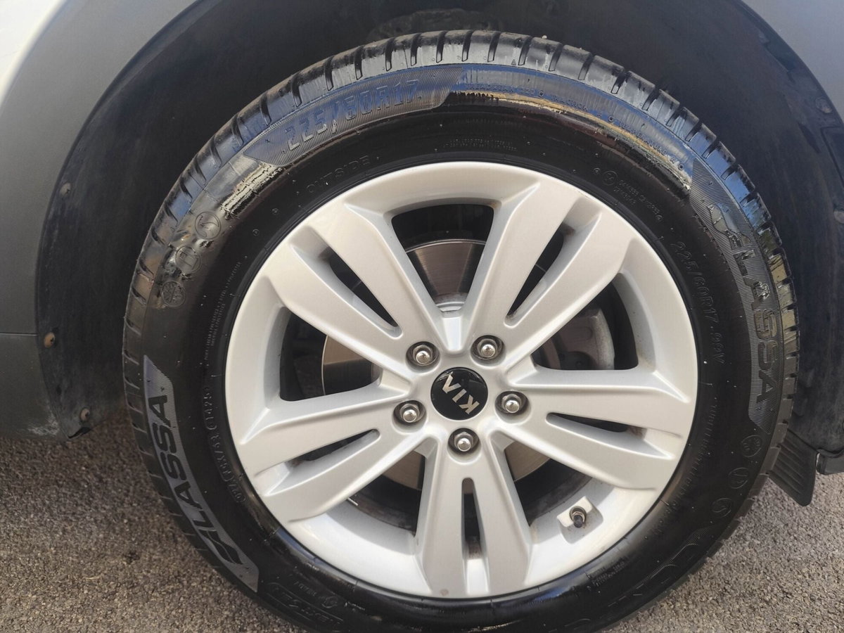 Kia Sportage 1.7 CRDI 2WD Style (7)