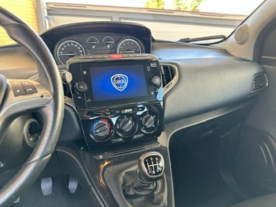 Lancia Ypsilon 1.0 FireFly 5 porte S&S Hybrid Gold Plus (10)