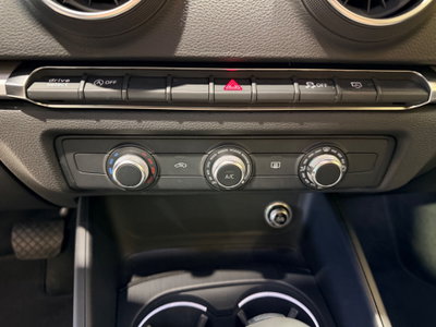 Audi A3 2.0 TDI 184 CV S tronic Sport quattro edition (13)