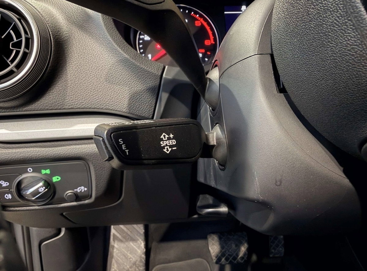 Audi A3 2.0 TDI 184 CV S tronic Sport quattro edition (15)
