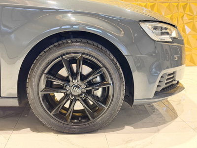 Audi A3 2.0 TDI 184 CV S tronic Sport quattro edition (4)