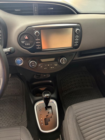 Toyota Yaris 1.5 Hybrid 5 porte Energy (16)