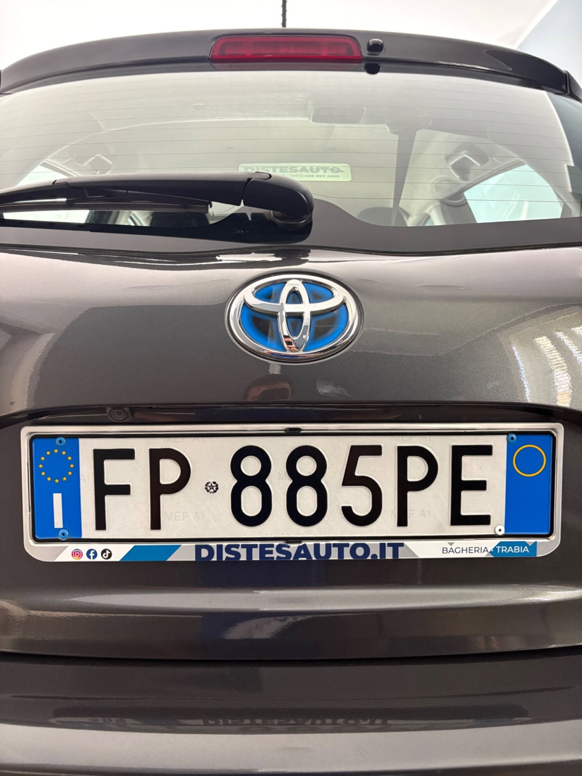 Toyota Yaris 1.5 Hybrid 5 porte Energy (5)