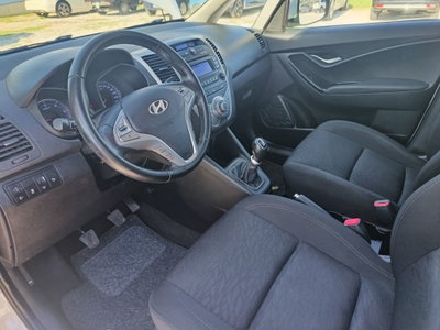 Hyundai ix20 1.4 CRDI 90 CV Style (10)