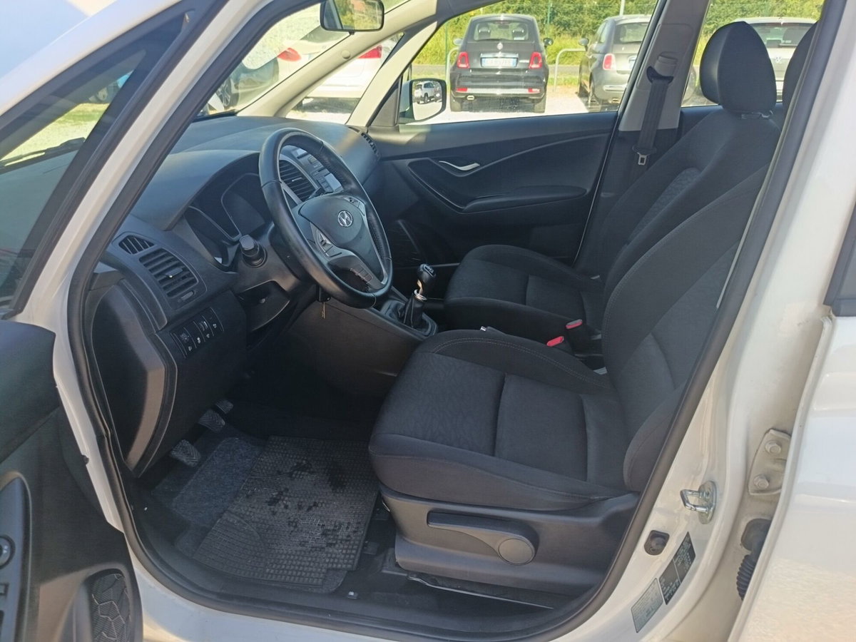 Hyundai ix20 1.4 CRDI 90 CV Style (9)