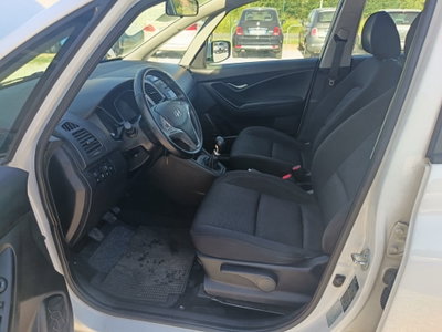 Hyundai ix20 1.4 CRDI 90 CV Style (9)