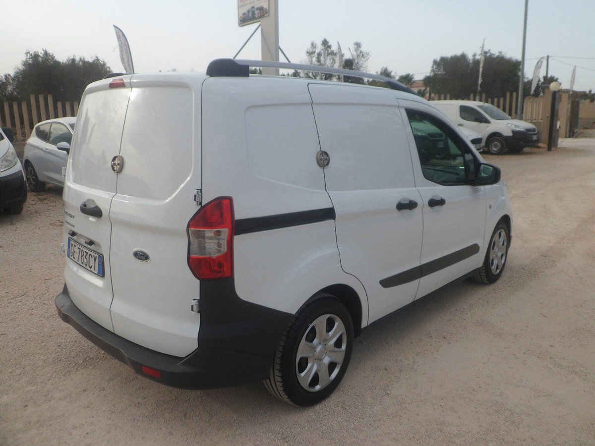 Ford Transit Courier Furgone 1.5 ecoblue 100cv Trend (4)