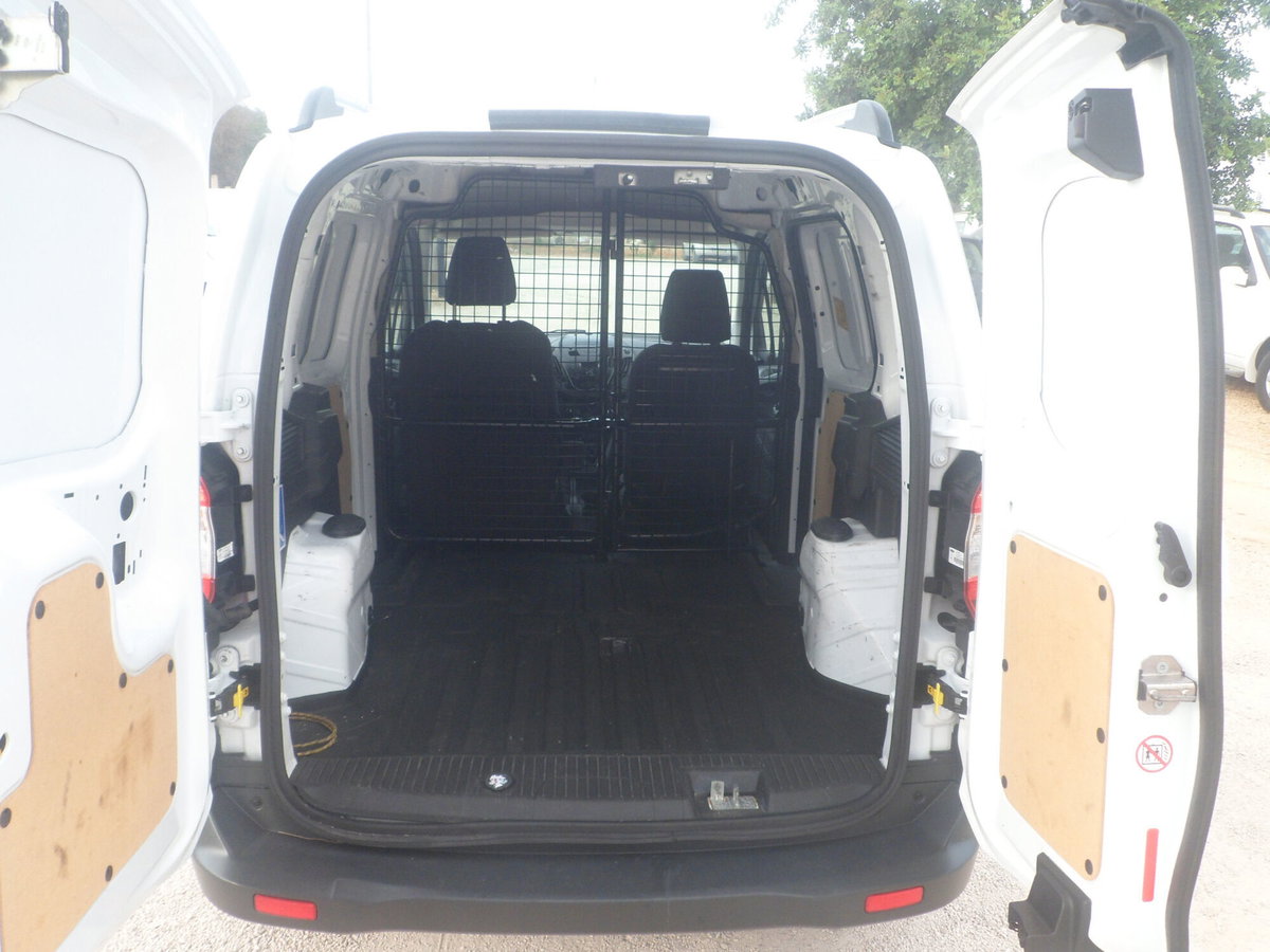 Ford Transit Courier Furgone 1.5 ecoblue 100cv Trend (7)