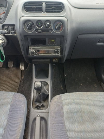 Daihatsu Terios 1.3i 16V cat 4WD SX (11)
