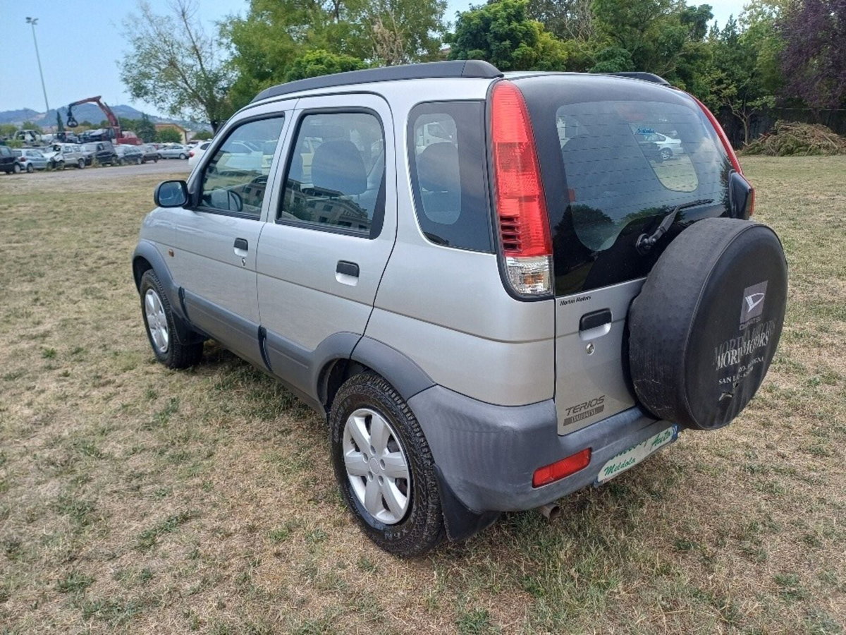 Daihatsu Terios 1.3i 16V cat 4WD SX (6)