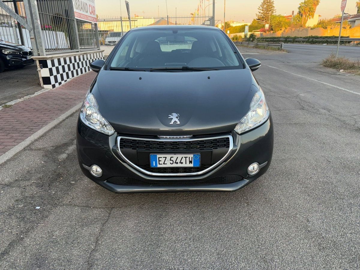 Peugeot 208 82 3 porte Allure (2)